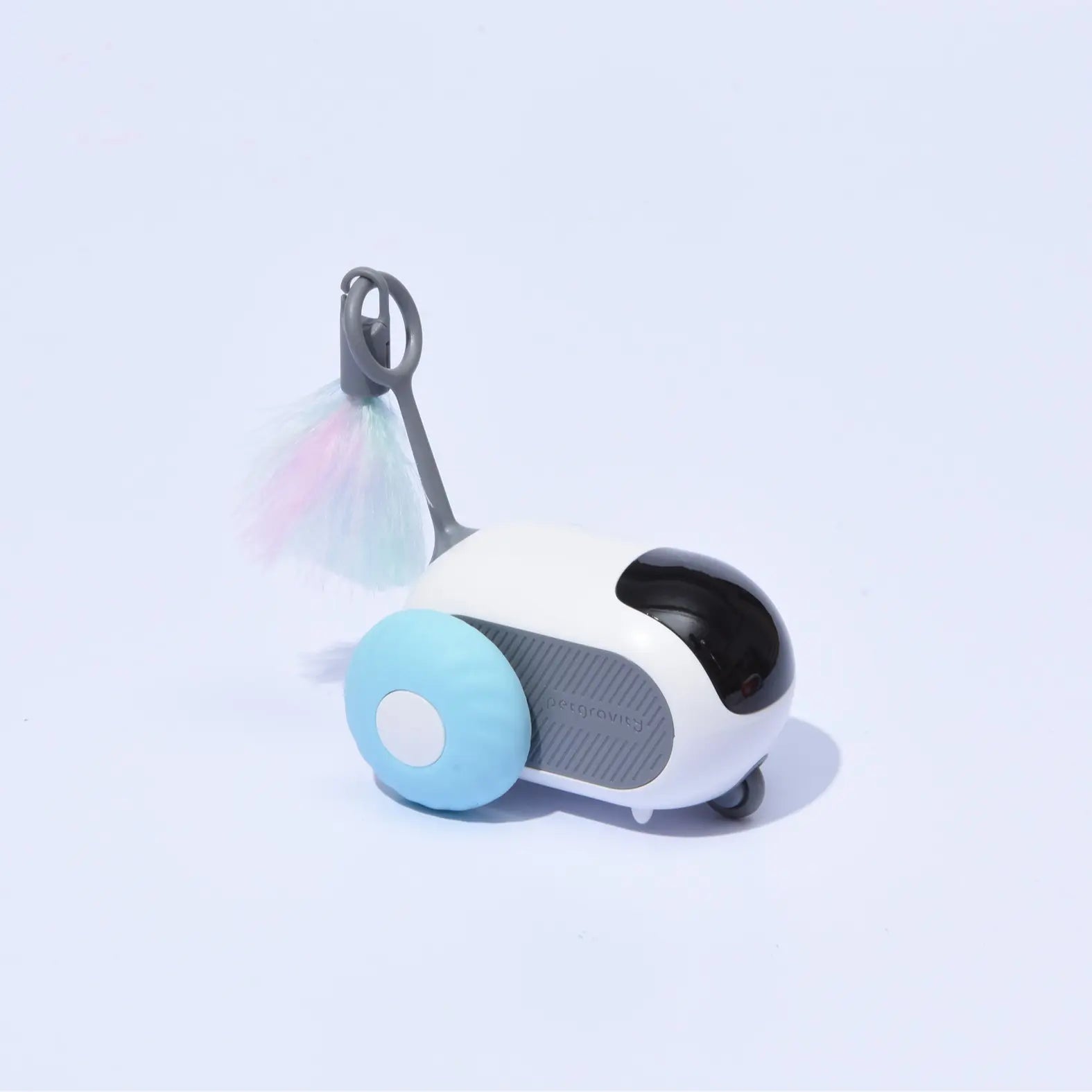 Remote-Controlled Electric Cat Toy: Self-Entertaining Rolling Ball for Feline Playtime