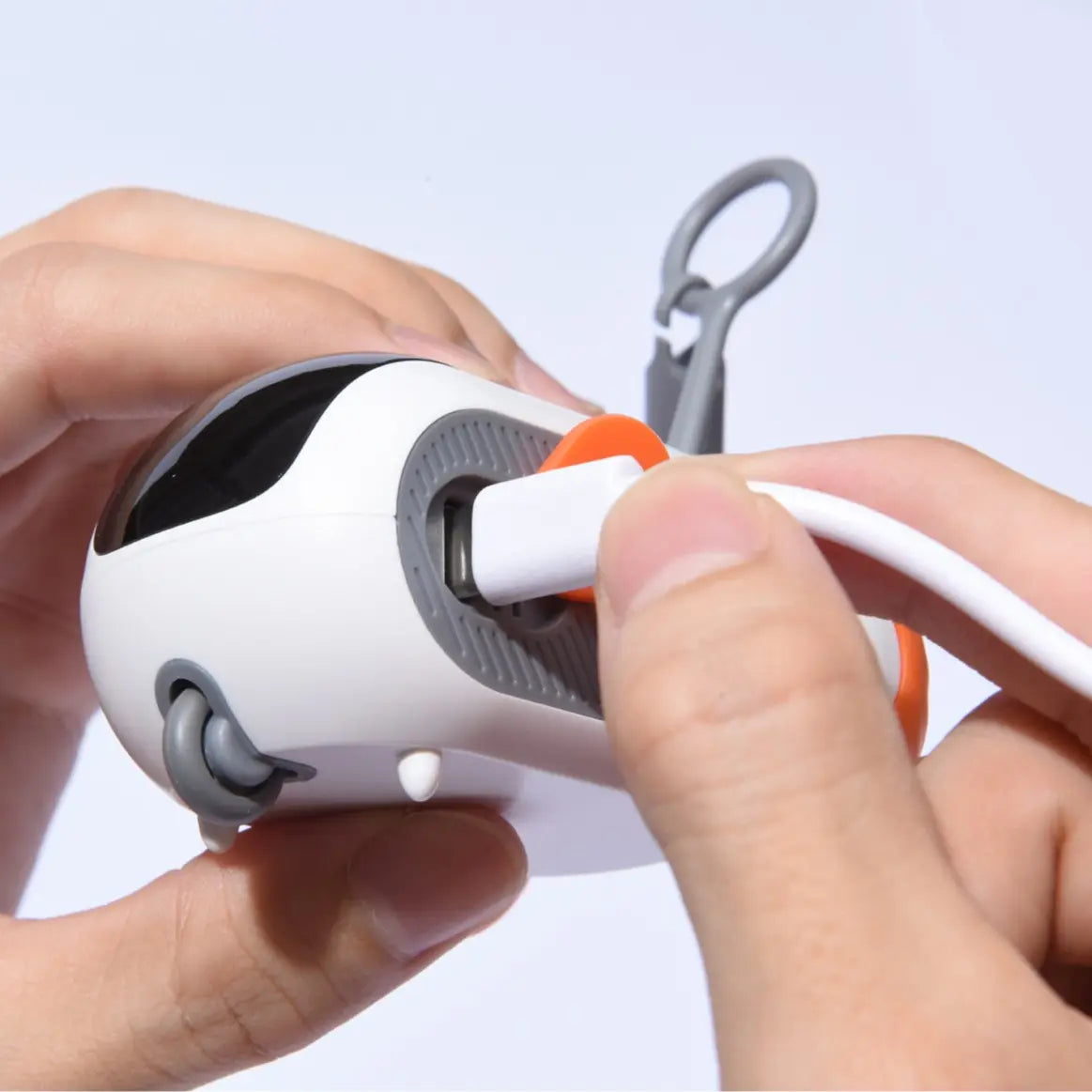 Remote-Controlled Electric Cat Toy: Self-Entertaining Rolling Ball for Feline Playtime